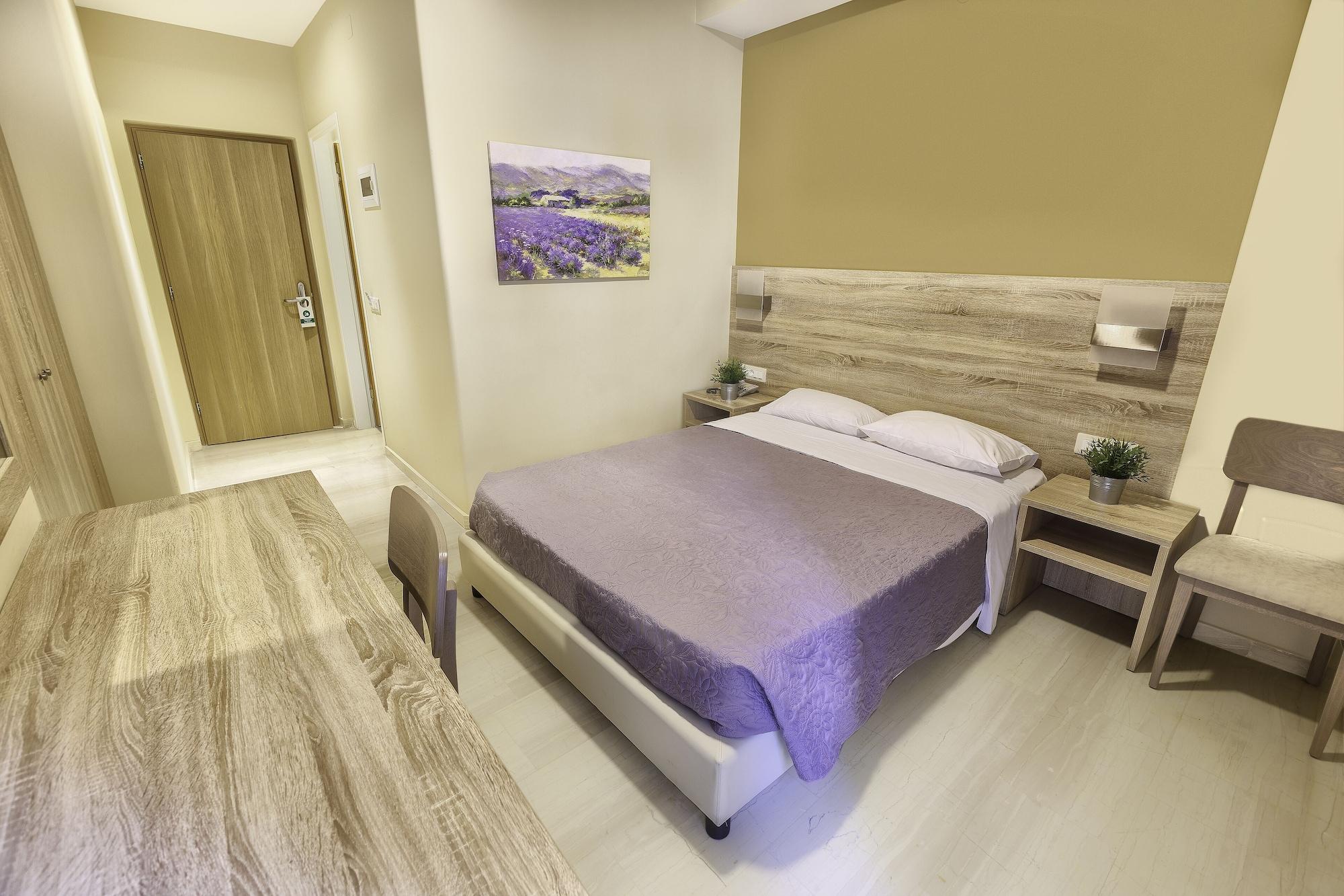 โรงแรมโซเฟีย เฮราคลีออน Heraklion  ภายนอก รูปภาพ